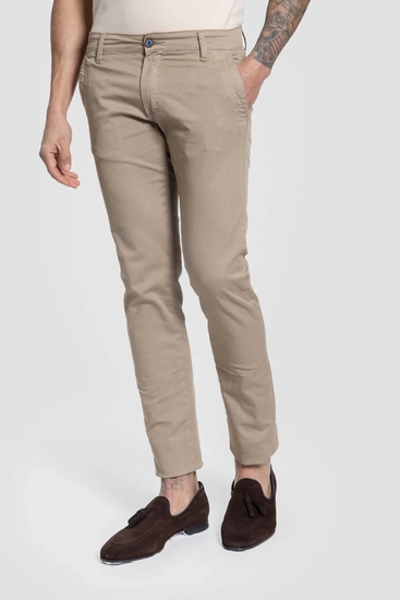 Chino Tapeta Camel